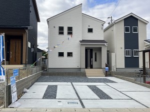 リーブルガーデン桑名市多度町第6　2号棟