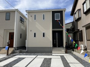 リーブルガーデン川越町南福崎 新築分譲　1号棟