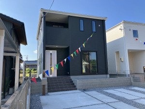 リーブルガーデン四日市市八千代台　新築分譲　1号棟