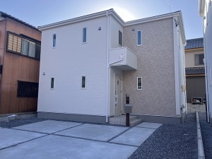 リーブルガーデン四日市市天カ須賀第6　新築分譲　2号棟