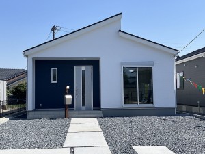リーブルガーデン菰野町竹成第2　新築分譲　1号棟