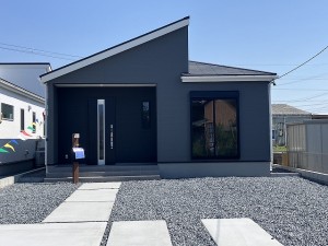 リーブルガーデン菰野町竹成第2　新築分譲　2号棟
